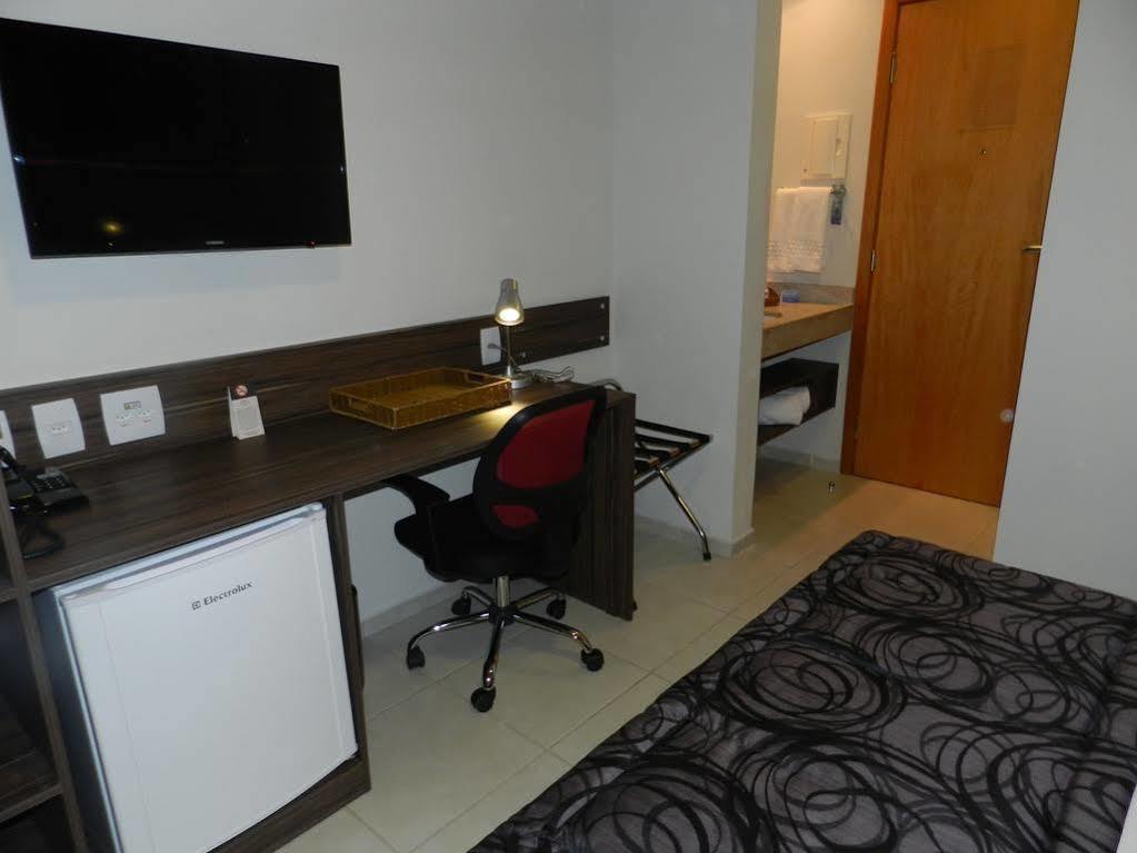 Nobile Inn Dutra Rio De Janeiro Сан-Жуан-ди-Мерити Экстерьер фото