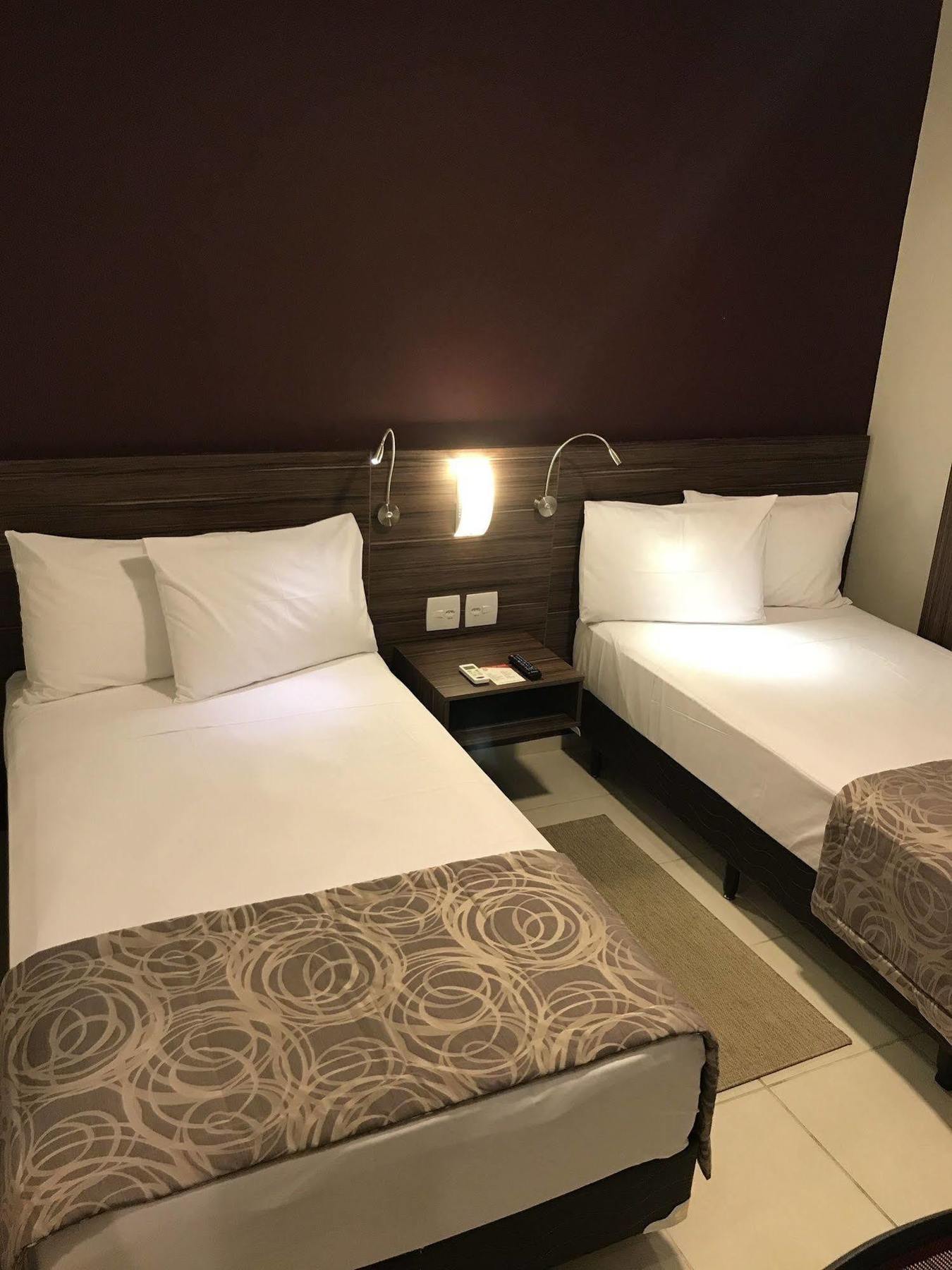 Nobile Inn Dutra Rio De Janeiro Сан-Жуан-ди-Мерити Экстерьер фото